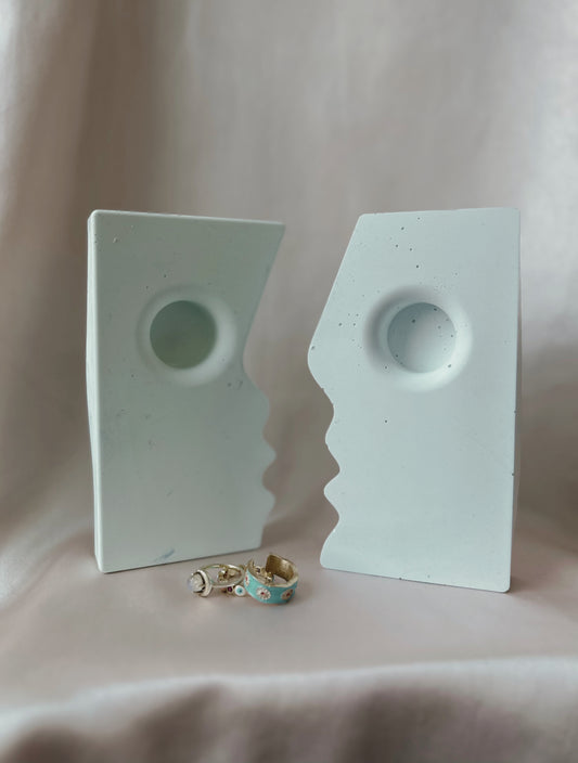 face to face – the artful duo