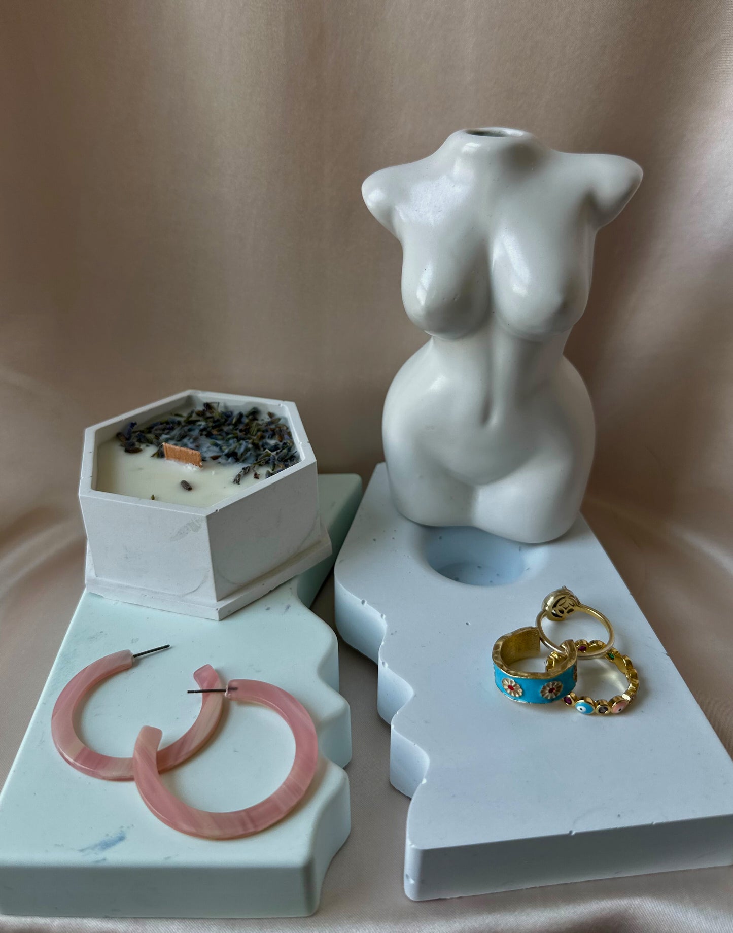 face to face – the artful duo